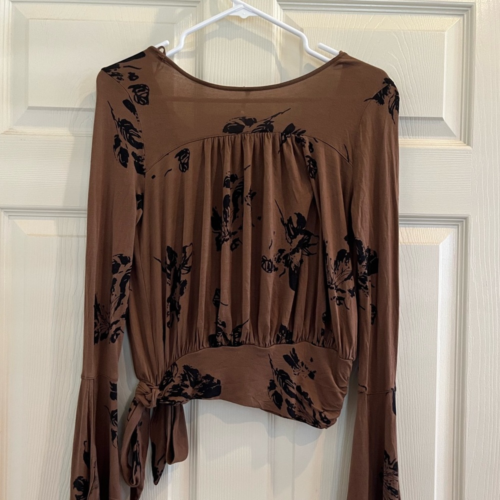 FREE PEOPLE bell sleeve tie top - Picture 9 of 12